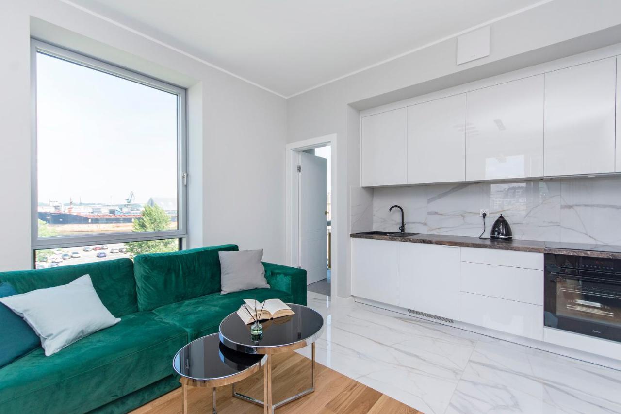 Yacht Park Rentyear Apartments 그디니아 외부 사진